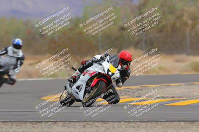 media/Sep-10-2022-SoCal Trackdays (Sat) [[a5bf35bb4a]]/Turn 6 (1140am)/